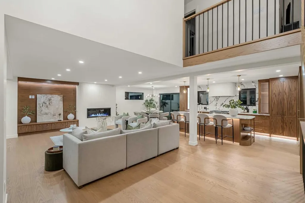 740 Willamette Drive SE Calgary AB T2J2A2
