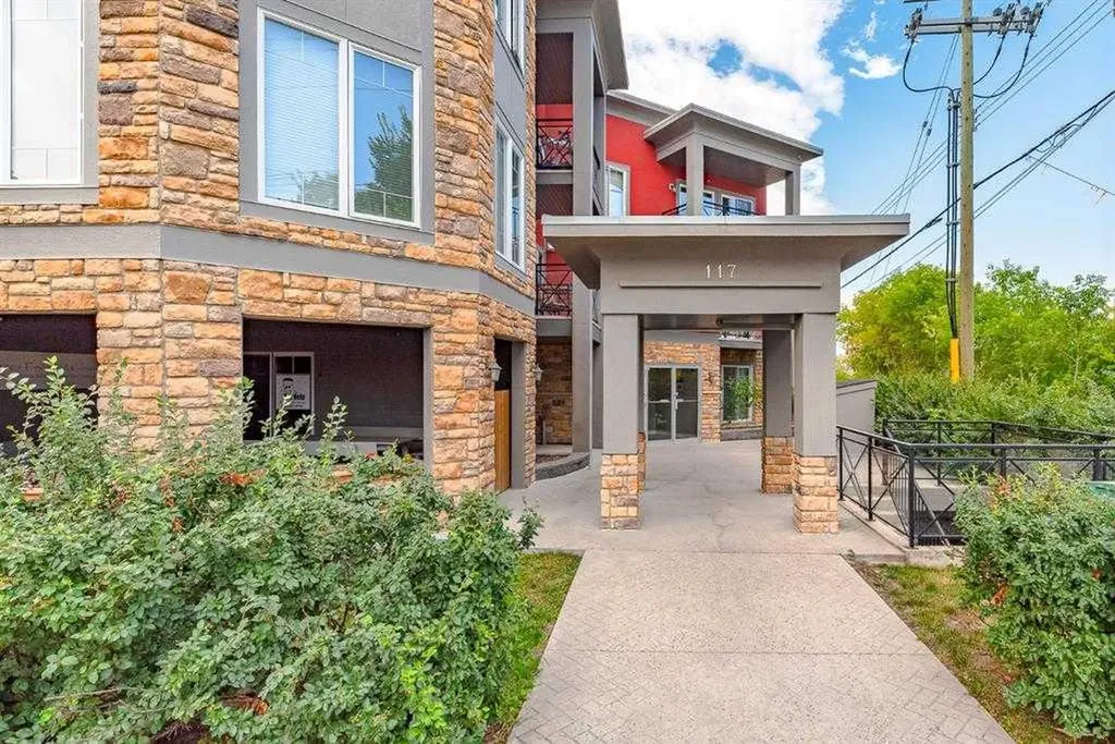 117 19 Avenue NE Calgary AB T2E 1N9