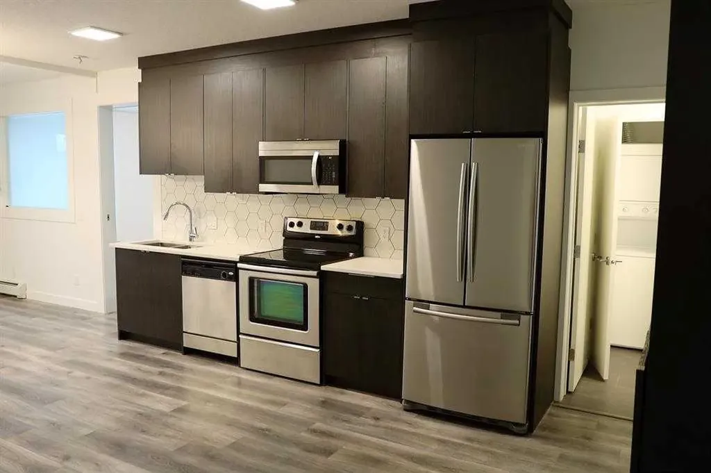 117 19 Avenue NE Calgary AB T2E 1N9