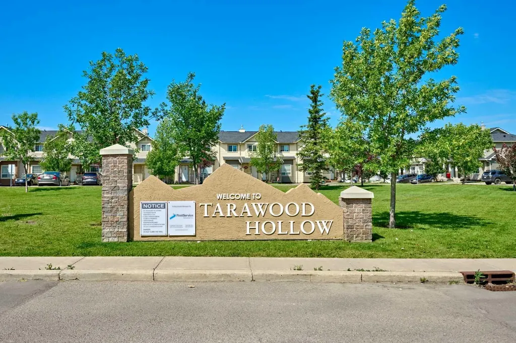 111 Tarawood Lane NE Calgary AB T3J 5C2