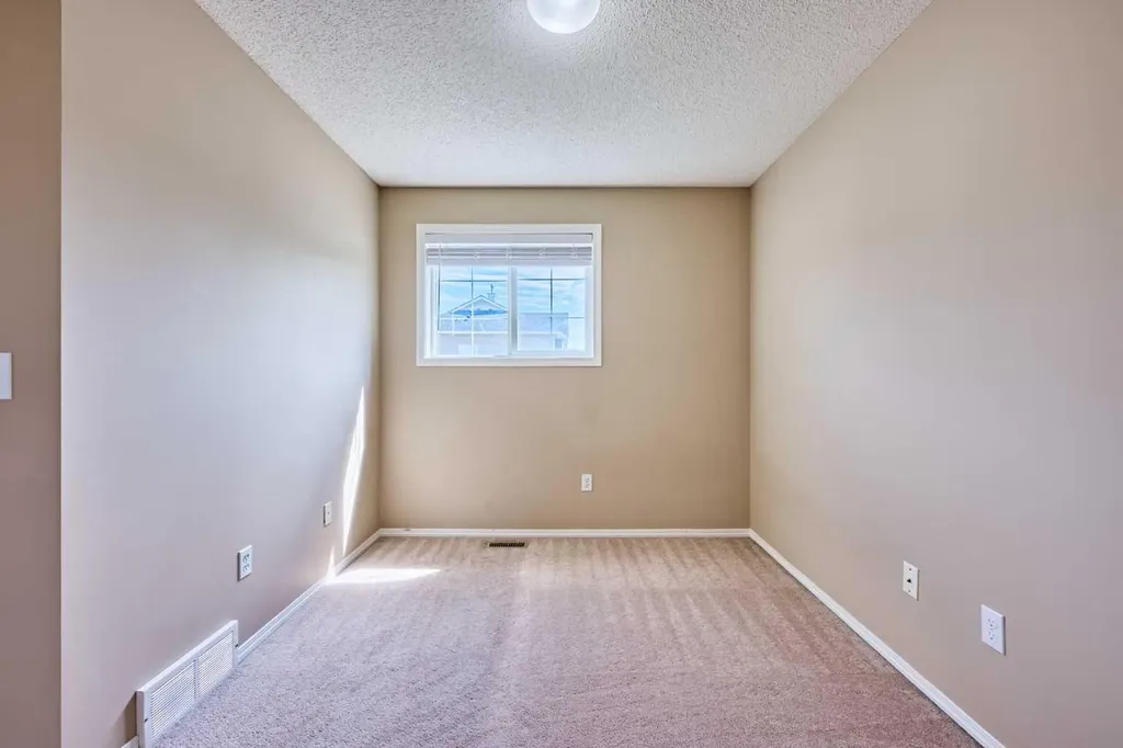 111 Tarawood Lane NE Calgary AB T3J 5C2