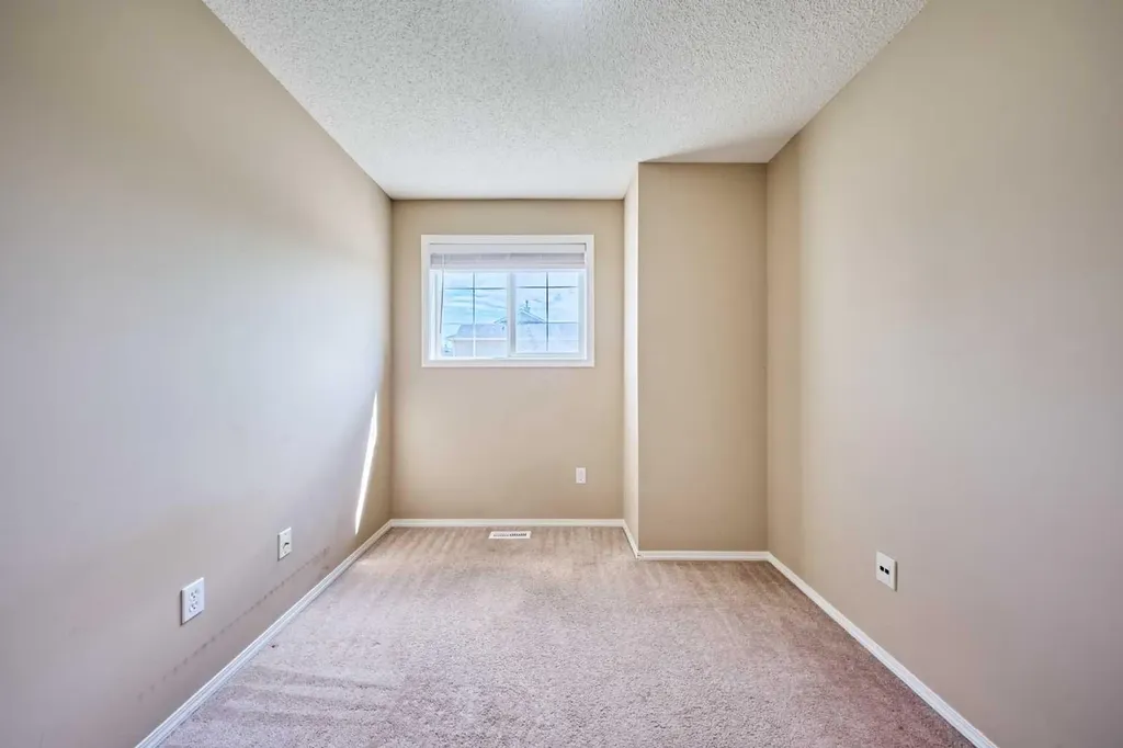 111 Tarawood Lane NE Calgary AB T3J 5C2