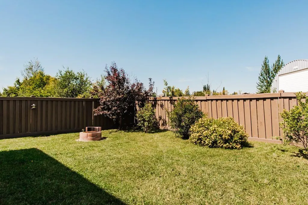 11726 Copperwood Road Grande Prairie AB T8X 0H4