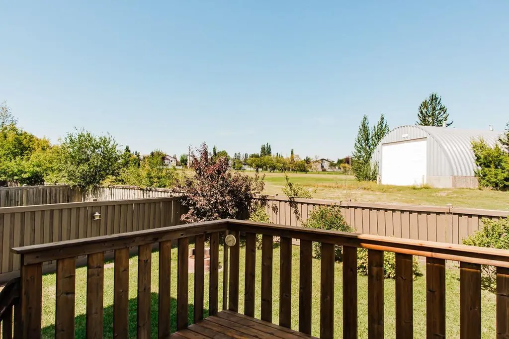 11726 Copperwood Road Grande Prairie AB T8X 0H4