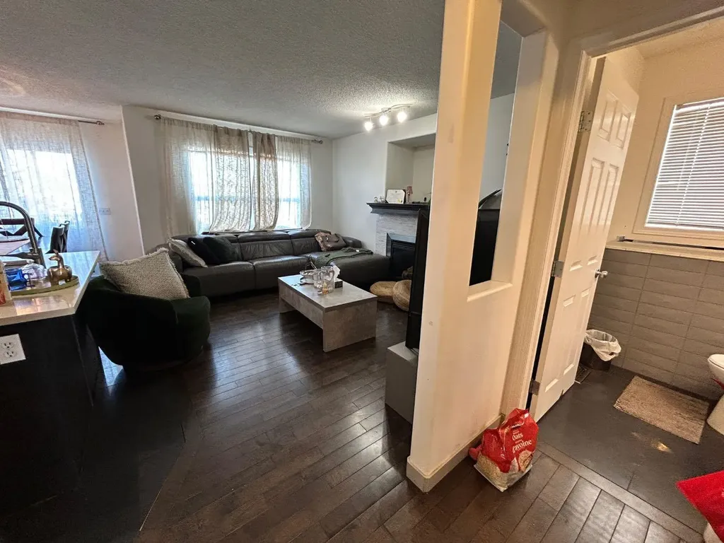 86 Covepark Road Calgary AB T3K 6B9