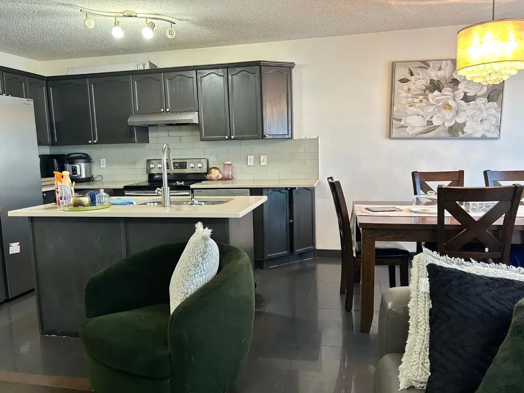 86 Covepark Road Calgary AB T3K 6B9