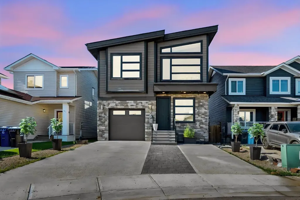 129 Amberwood Court Fort Mcmurray AB T9J 1E3