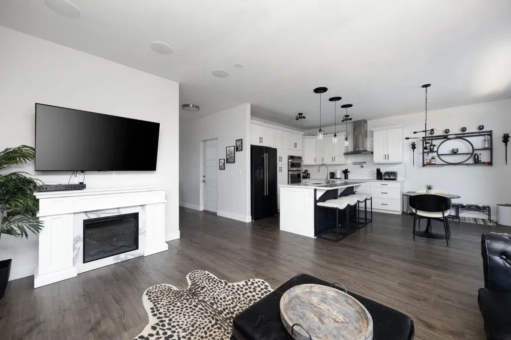 129 Amberwood Court Fort Mcmurray AB T9J 1E3