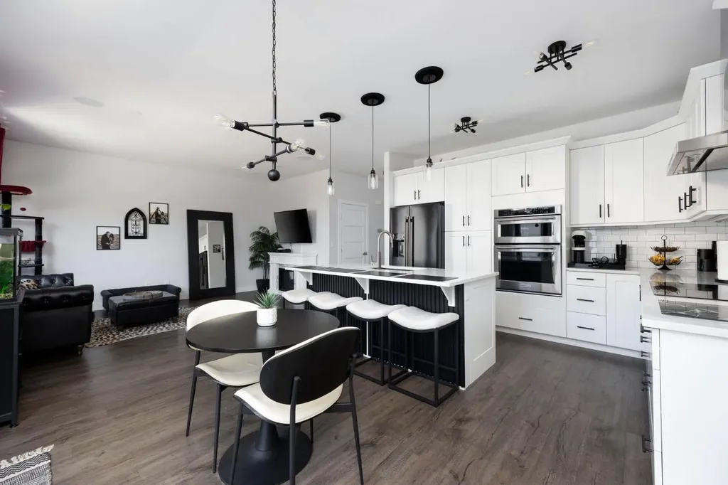 129 Amberwood Court Fort Mcmurray AB T9J 1E3