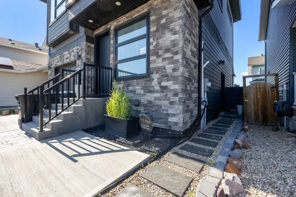129 Amberwood Court Fort Mcmurray AB T9J 1E3
