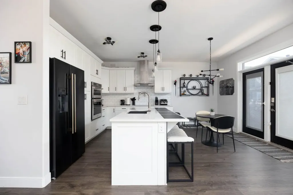 129 Amberwood Court Fort Mcmurray AB T9J 1E3