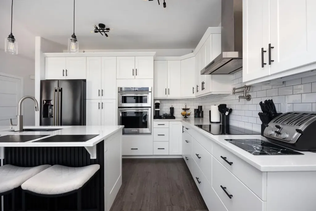 129 Amberwood Court Fort Mcmurray AB T9J 1E3