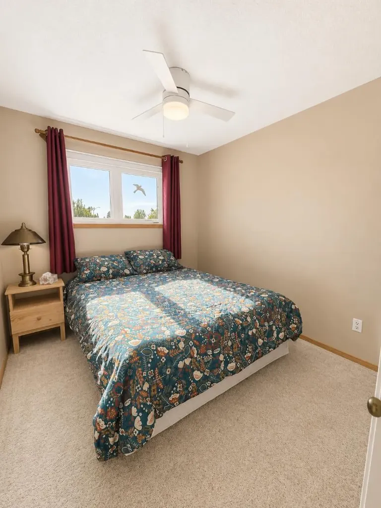 48 Cochrane Road Whitecourt AB T7S 1C2