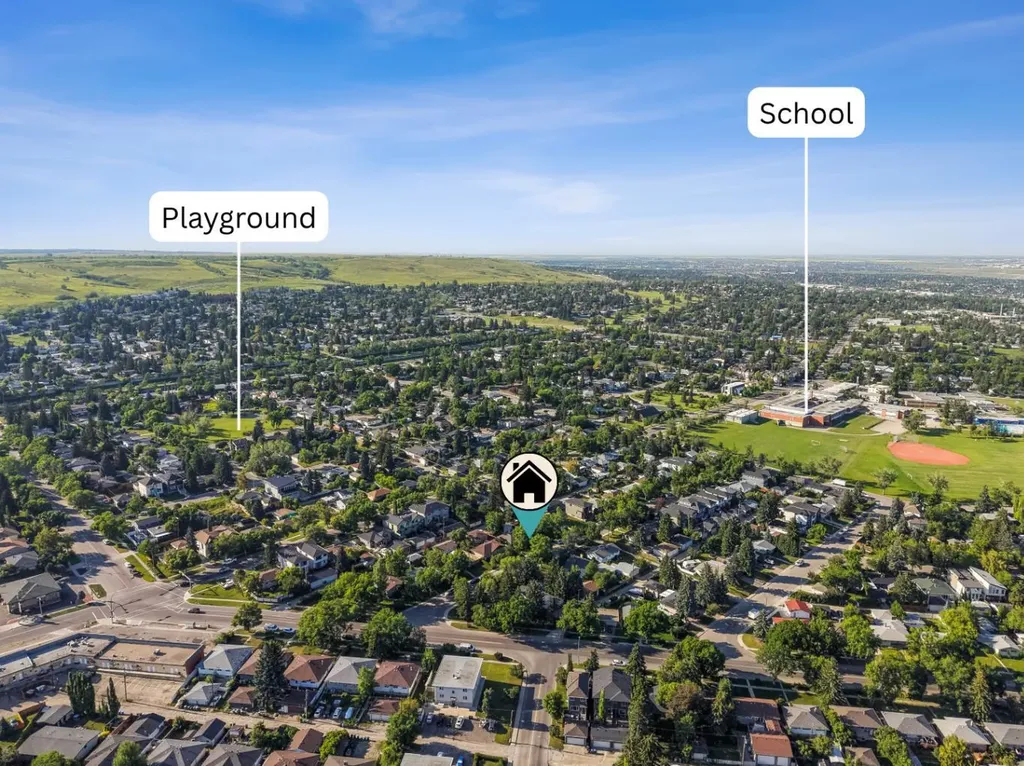 15 Hunter Street NW Calgary AB T2K 2B8
