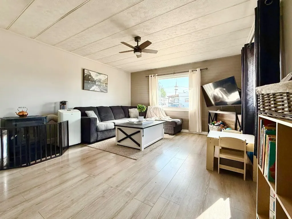 55011 Township Road 714 Grande Prairie AB T8X 4A9