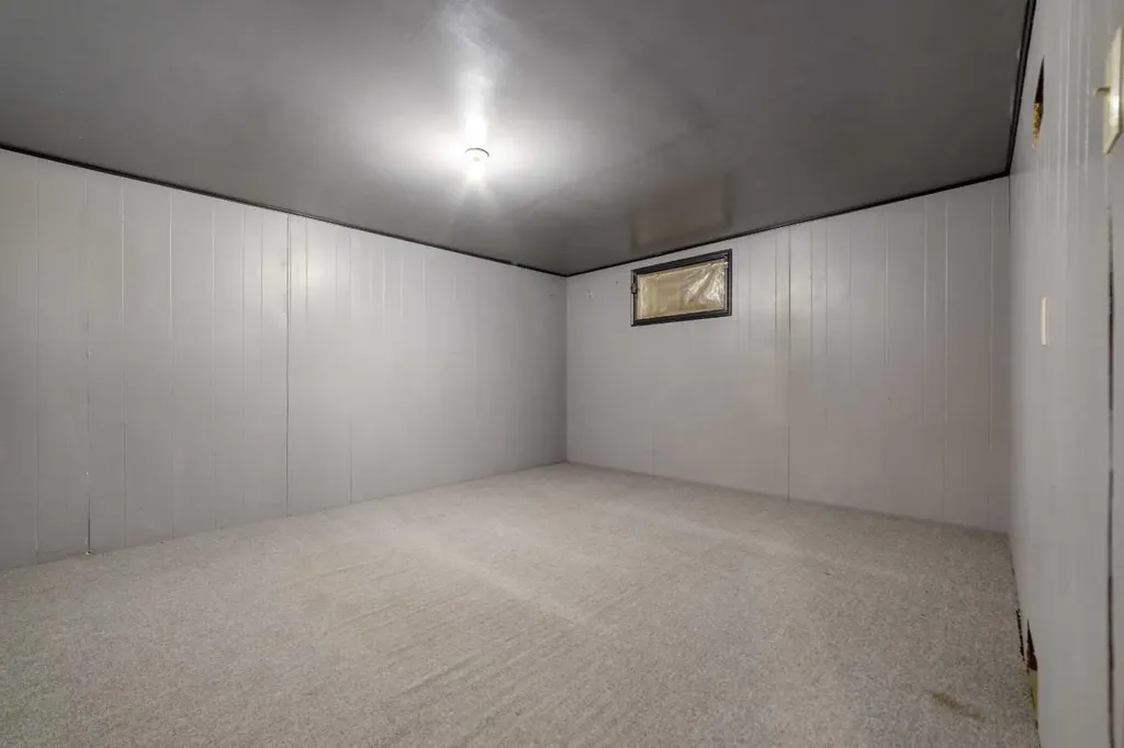 211 9 Street N Vauxhall AB T0K 2K0