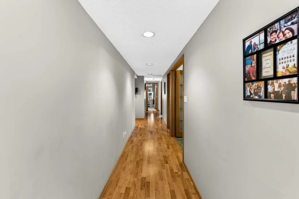 500 Eau Claire Avenue SW Calgary AB T2P 3R8
