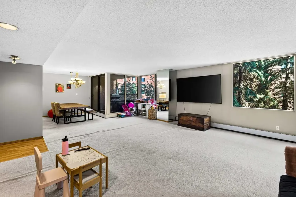 500 Eau Claire Avenue SW Calgary AB T2P 3R8