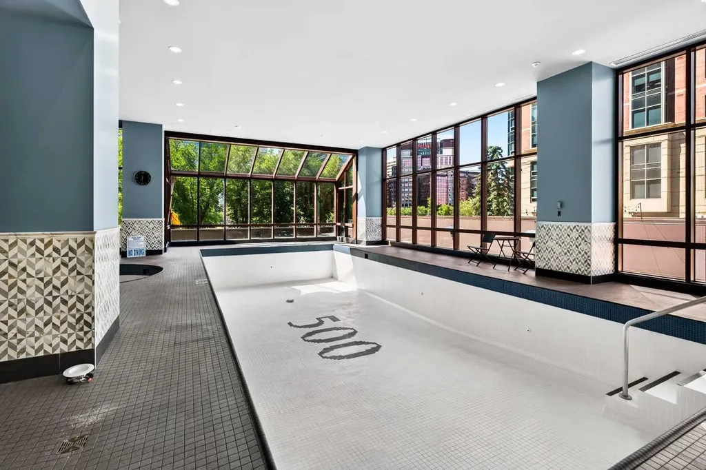 500 Eau Claire Avenue SW Calgary AB T2P 3R8
