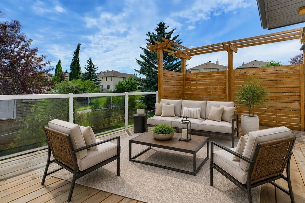 359 Hidden Ranch Place NW Calgary AB T3A 5N7
