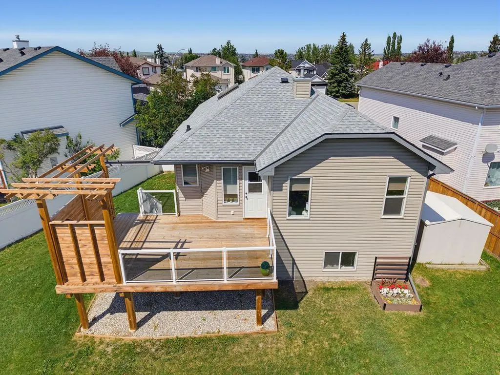 359 Hidden Ranch Place NW Calgary AB T3A 5N7