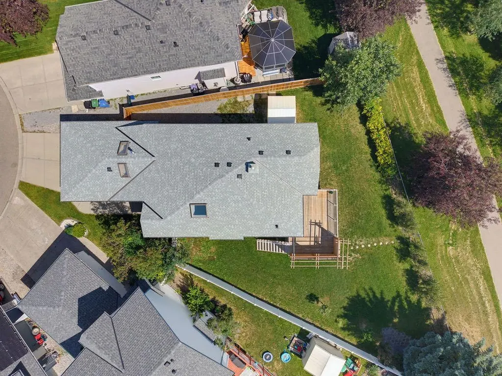 359 Hidden Ranch Place NW Calgary AB T3A 5N7