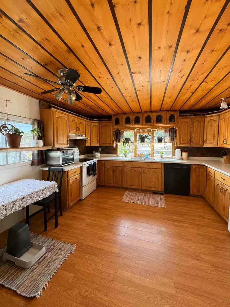 5220 44 Street Consort AB T0C 1B0