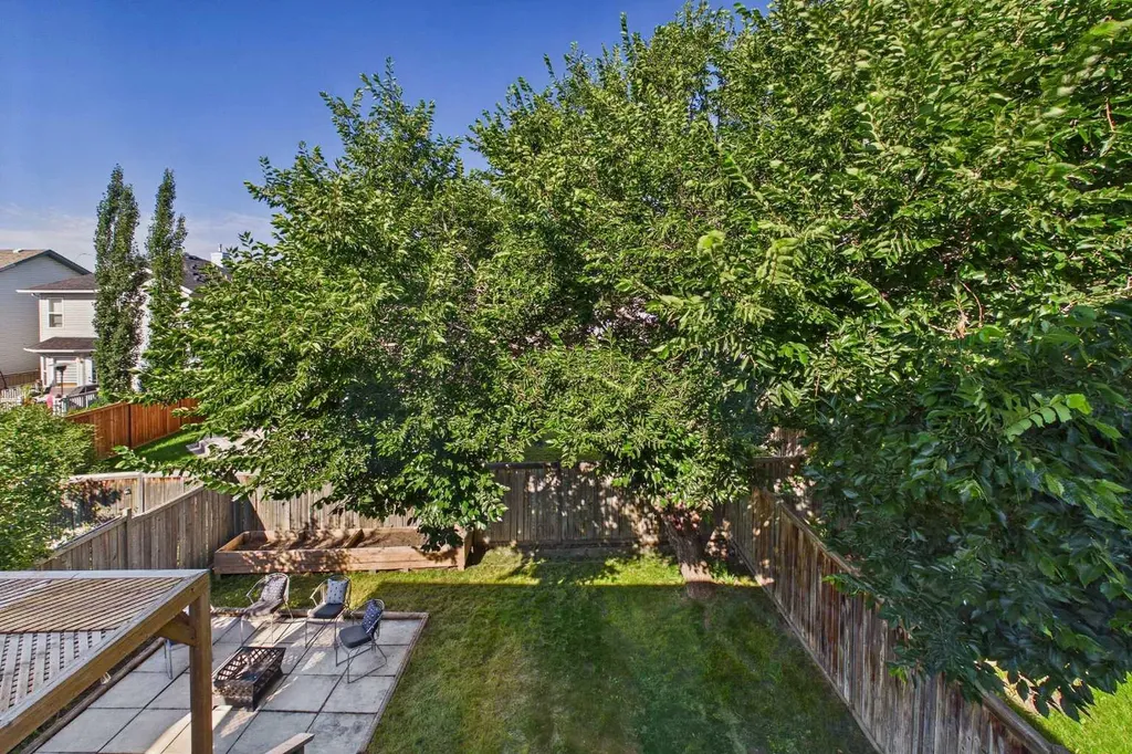 70 Coventry Crescent NE Calgary AB T3K 4Y9