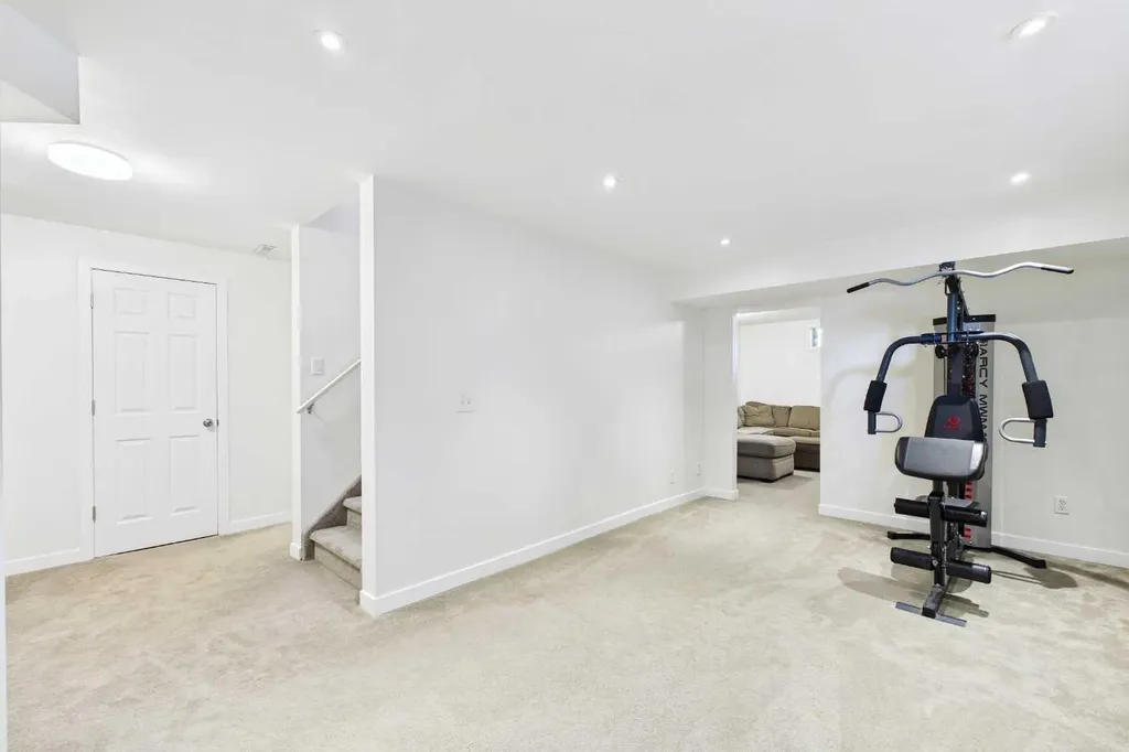 70 Coventry Crescent NE Calgary AB T3K 4Y9