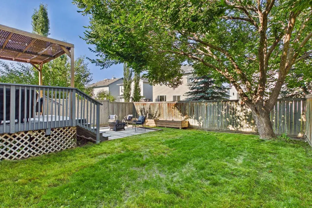70 Coventry Crescent NE Calgary AB T3K 4Y9