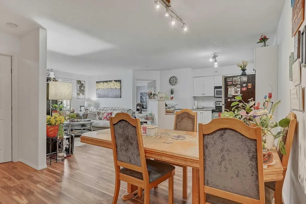 11220 104 Avenue Grande Prairie AB T8V 0P3