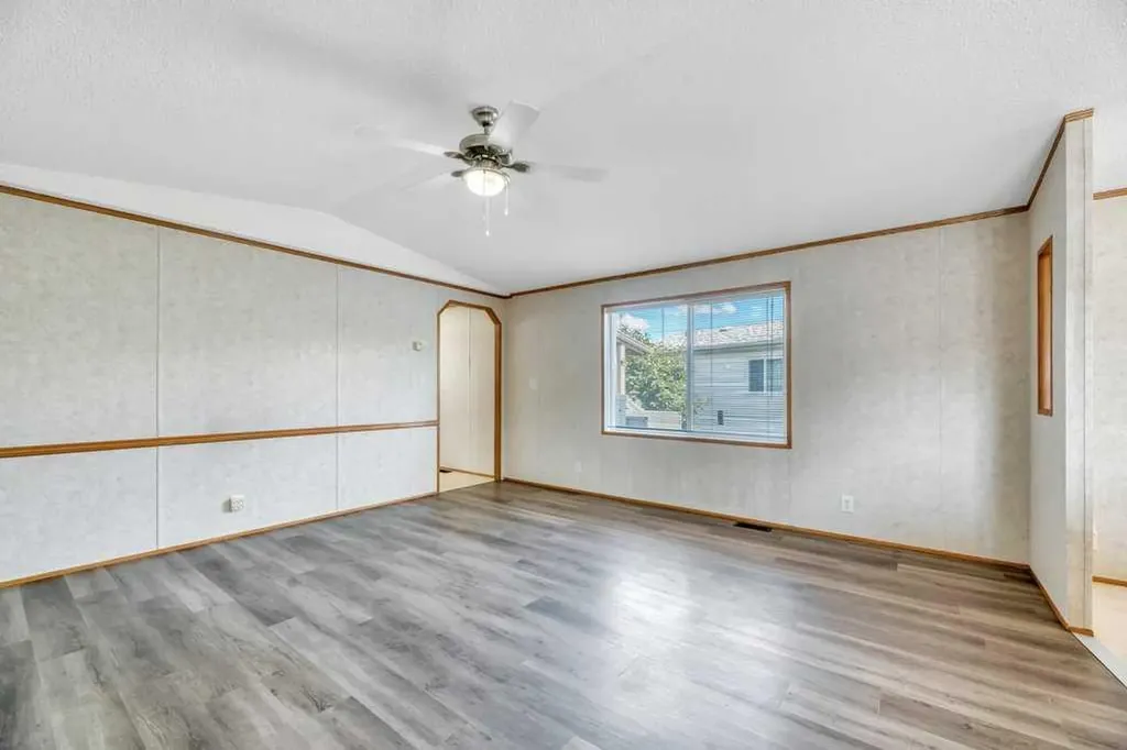 38 Doubletree Way Strathmore AB T1P 1M8