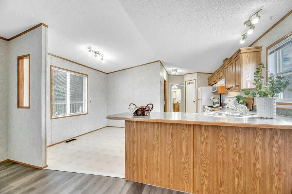 38 Doubletree Way Strathmore AB T1P 1M8