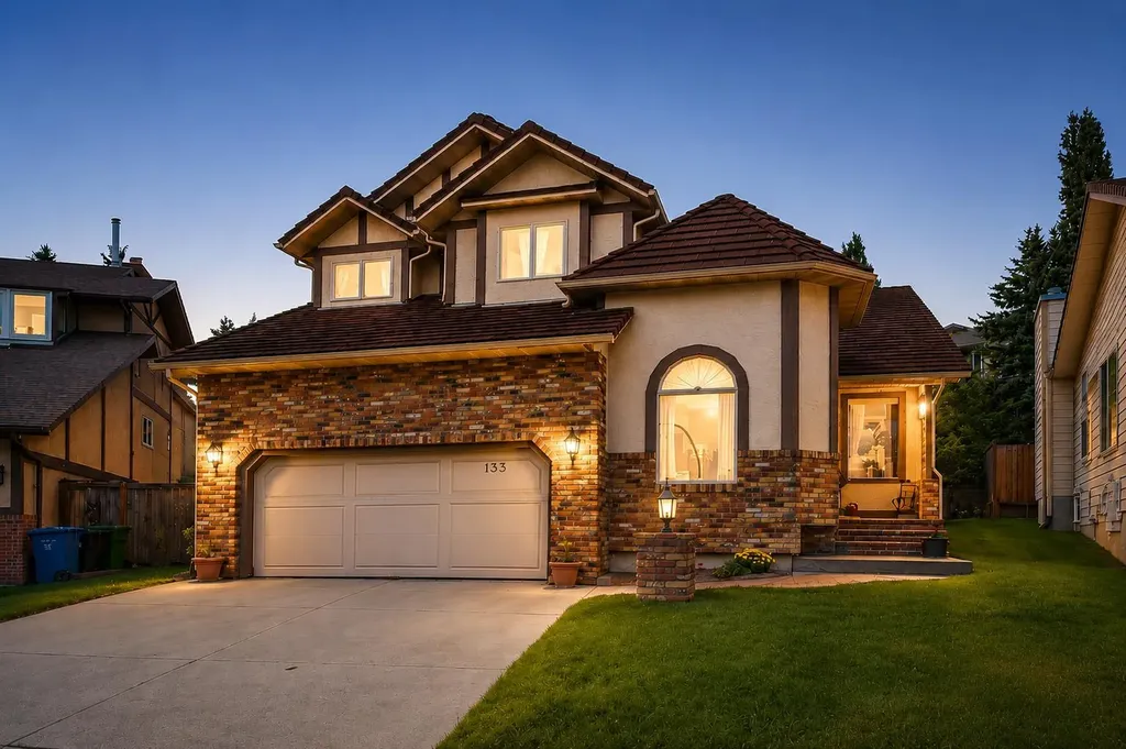 133 Signal Hill Circle SW Calgary AB T3H 2H1