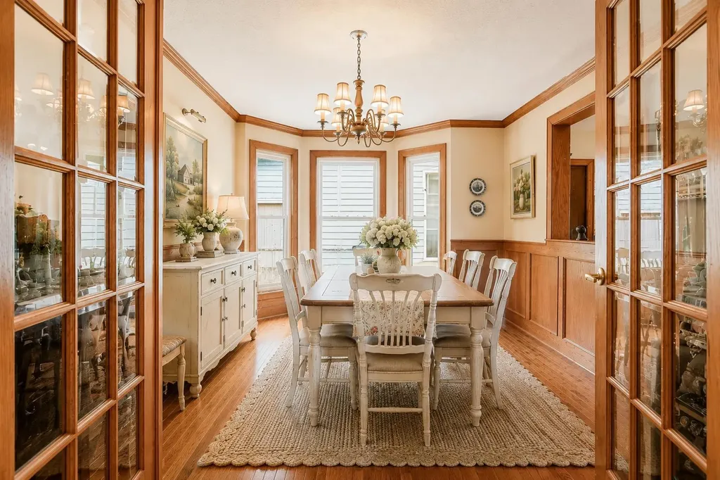133 Signal Hill Circle SW Calgary AB T3H 2H1