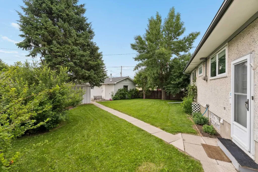 604 Foritana Road SE Calgary AB T2A2B8
