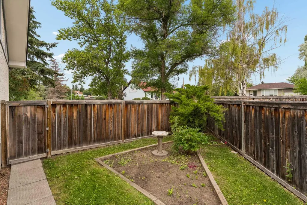 604 Foritana Road SE Calgary AB T2A2B8