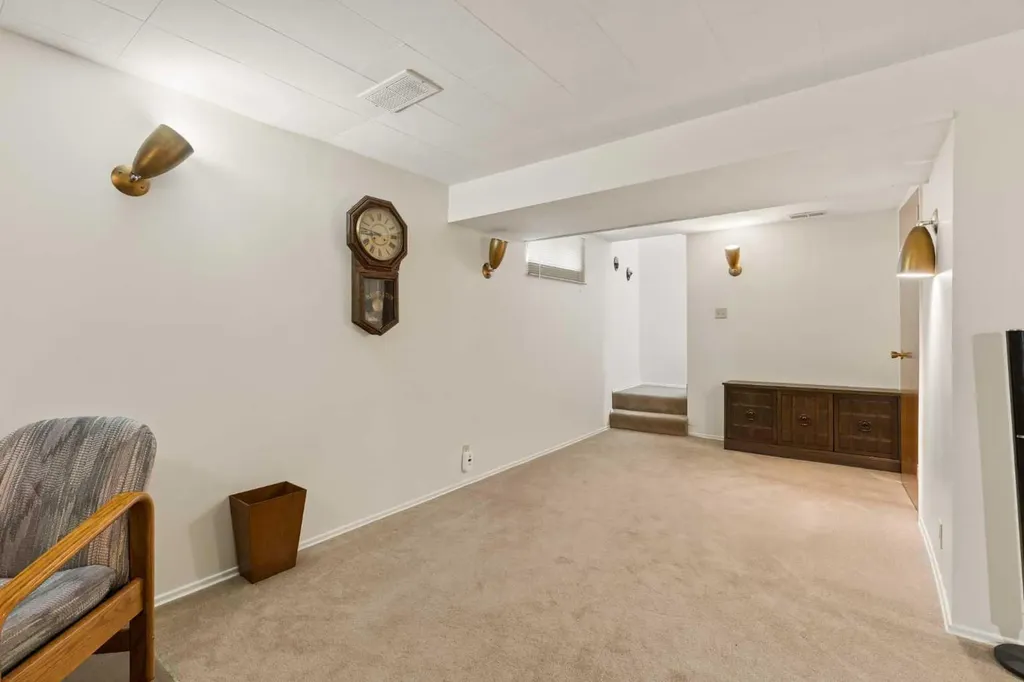 604 Foritana Road SE Calgary AB T2A2B8