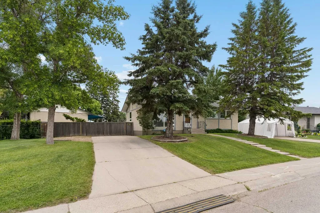 604 Foritana Road SE Calgary AB T2A2B8