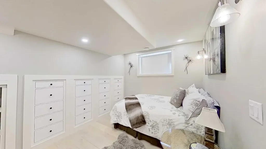 7 Bridlecrest Boulevard SW Calgary AB T2Y 4X9
