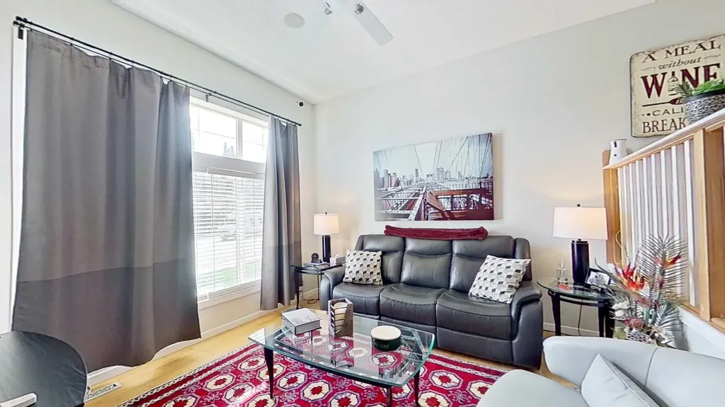 7 Bridlecrest Boulevard SW Calgary AB T2Y 4X9