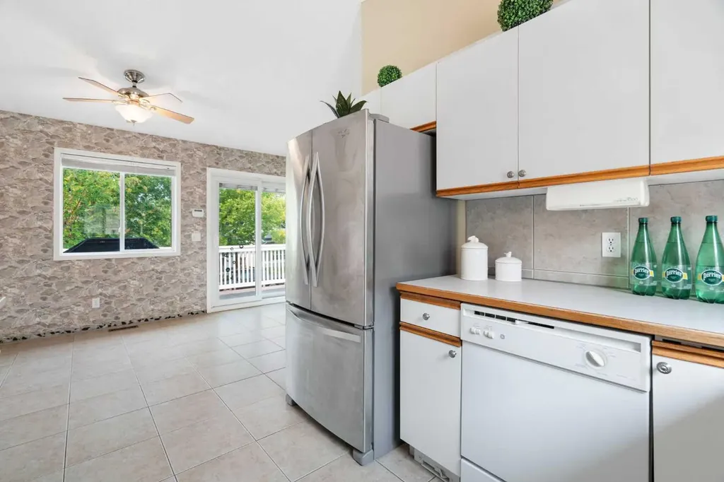 38 Hidden Spring Circle NW Calgary AB T3A 5H3