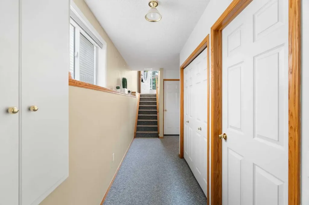 38 Hidden Spring Circle NW Calgary AB T3A 5H3