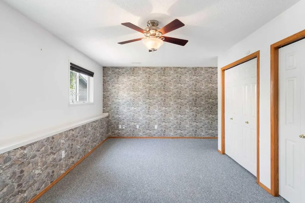38 Hidden Spring Circle NW Calgary AB T3A 5H3
