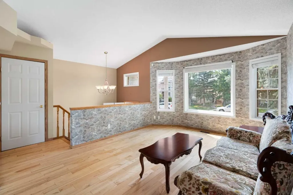 38 Hidden Spring Circle NW Calgary AB T3A 5H3