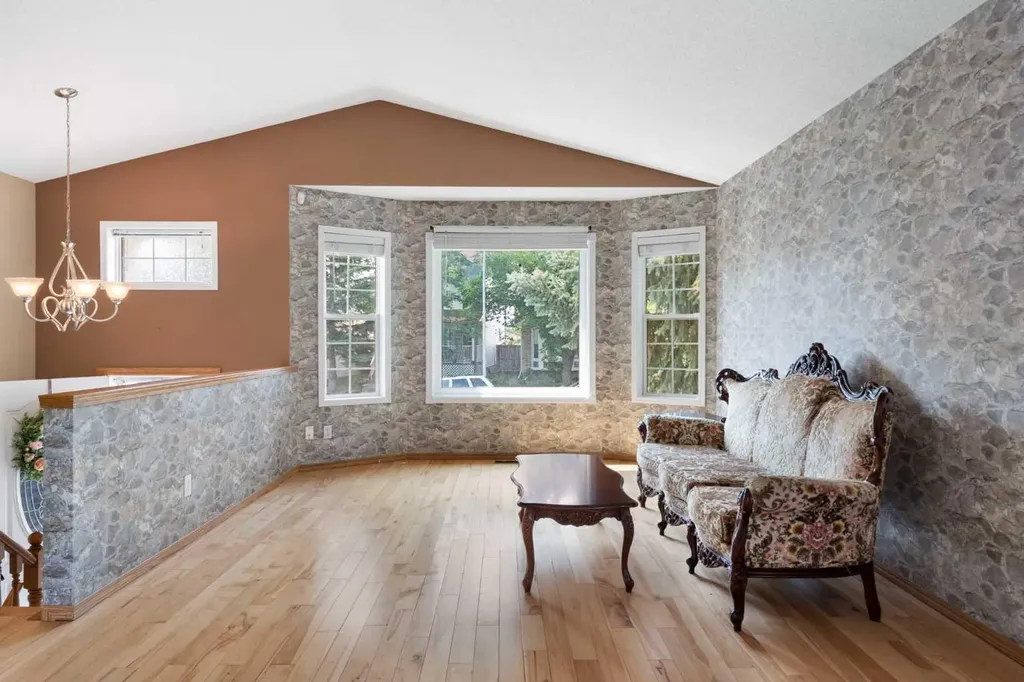 38 Hidden Spring Circle NW Calgary AB T3A 5H3