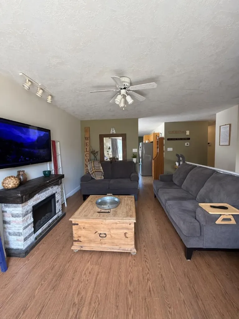 4408 56th Avenue High Prairie AB T0G 1E0