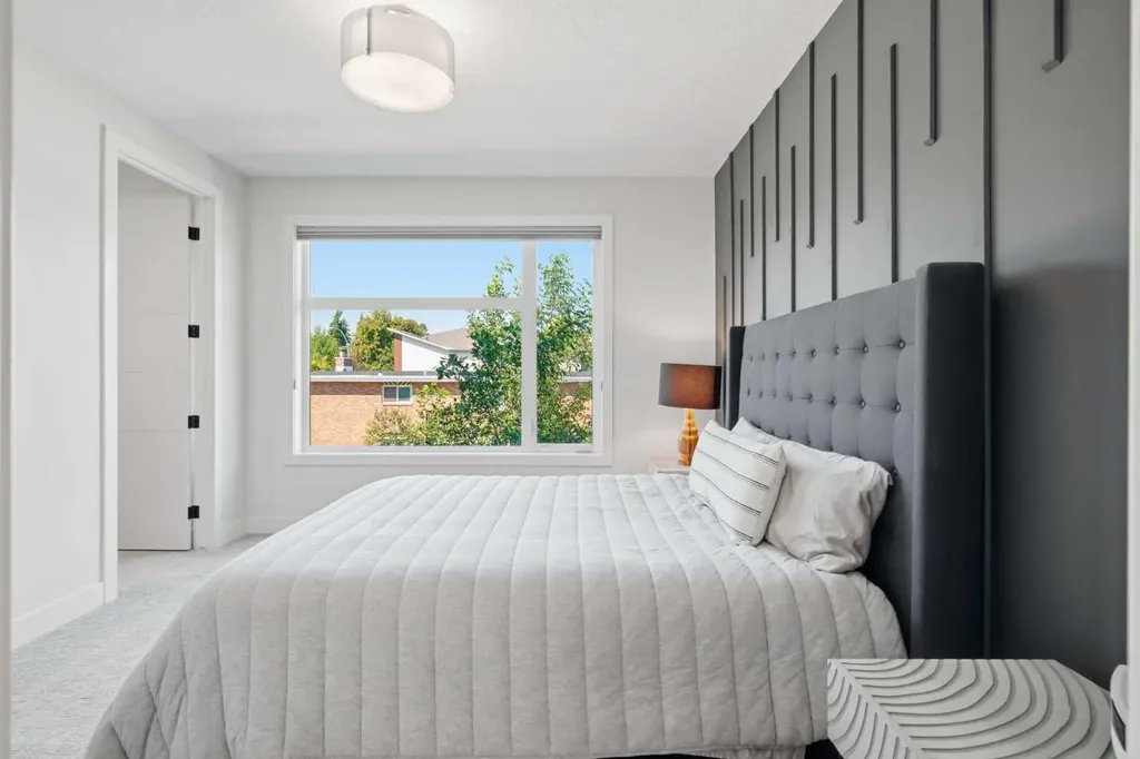 3250 18 Street SW Calgary AB T2T 6S5