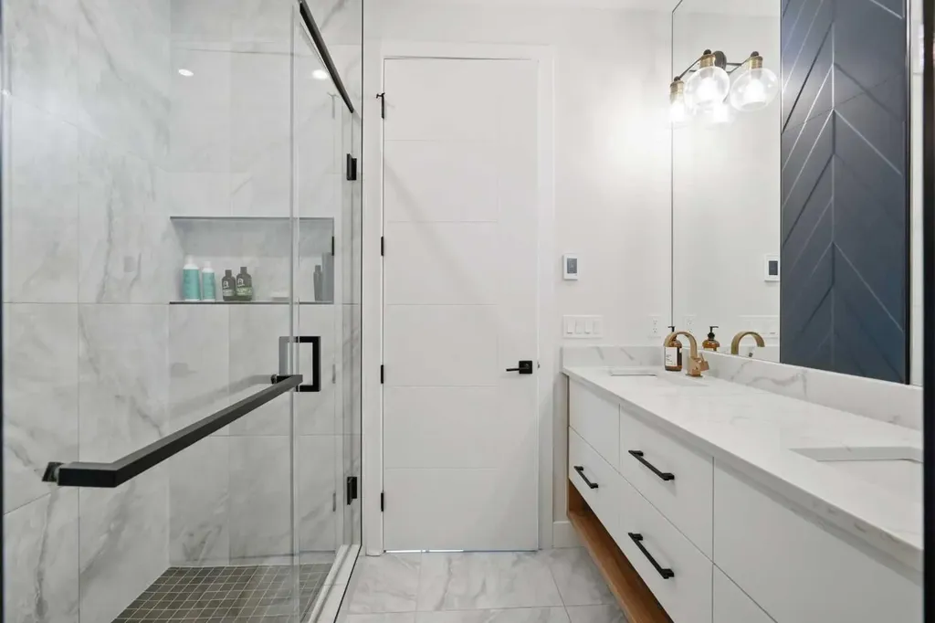 3250 18 Street SW Calgary AB T2T 6S5