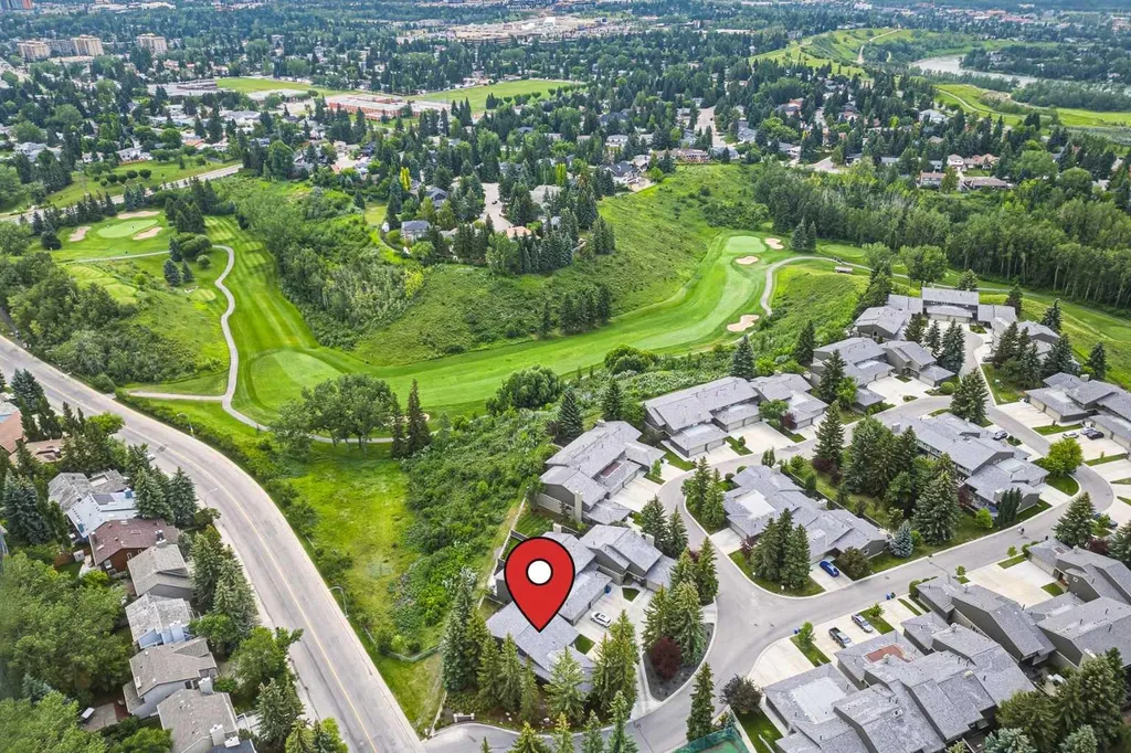 1901 Varsity Estates Drive NW Calgary AB T3B 4T7